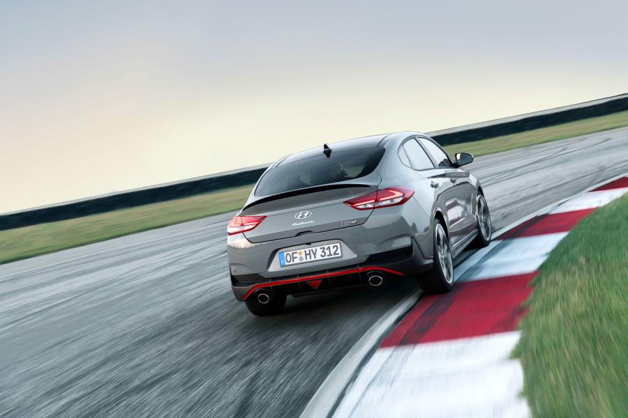  Hyundai i30 Fastback N (PD) 2018 года  (WW) (фото 22 из 40)